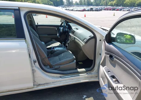 2009 Saturn Aura Xe z USA, uszkodzony, nr VIN 1G8ZS57B29F189079